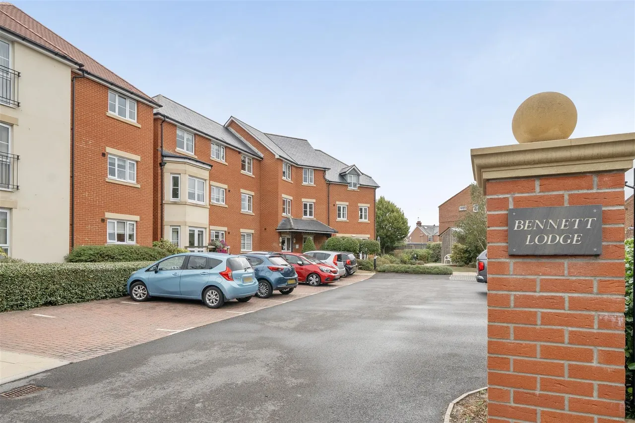 1 bed flat for sale, Rodway, Wimborne, BH21
