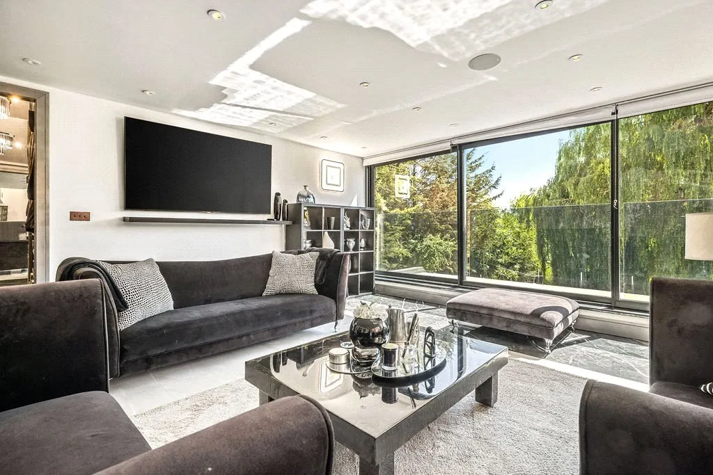 Waggon Road, Barnet, EN4 0HL, photo 18