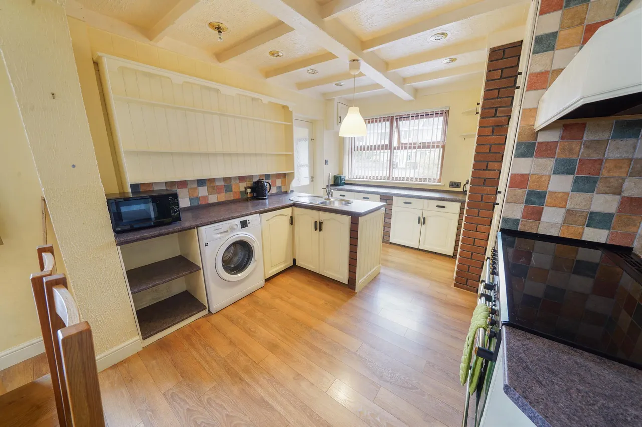 Brookside, Swansea, SA4, photo 9