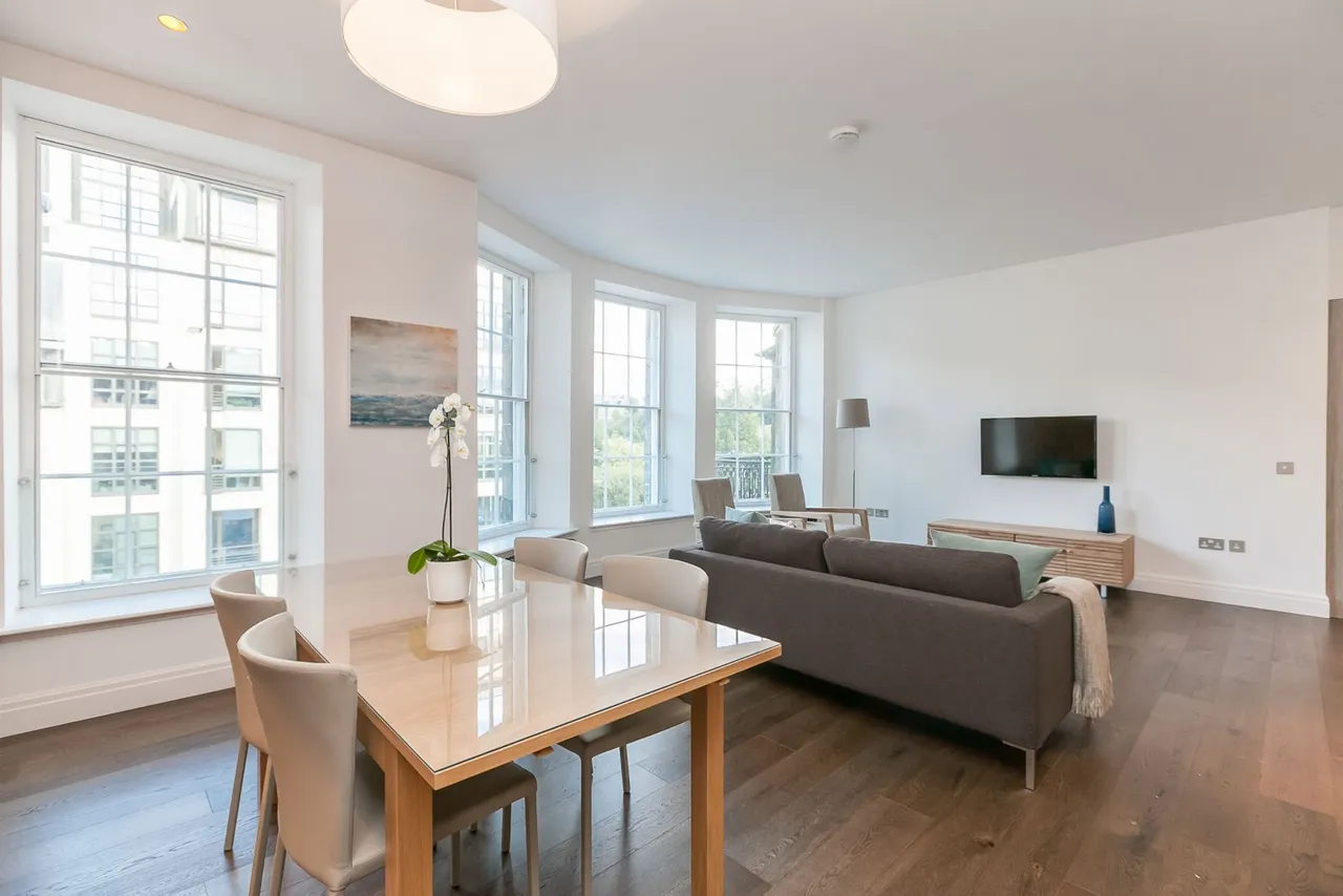 2 bed flat for sale, Castle Street, New Town, EH2