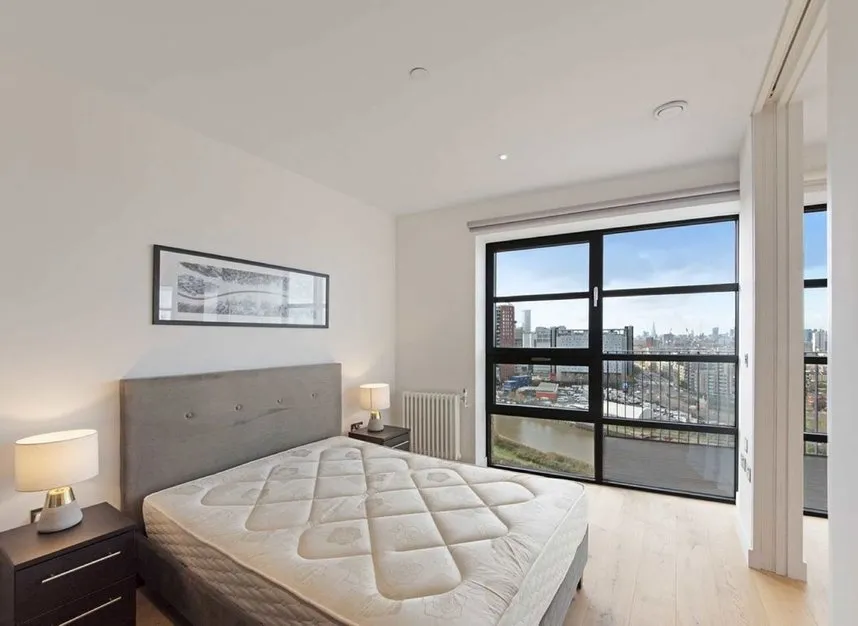Lyell Street, Canary Wharf, E14, photo 6