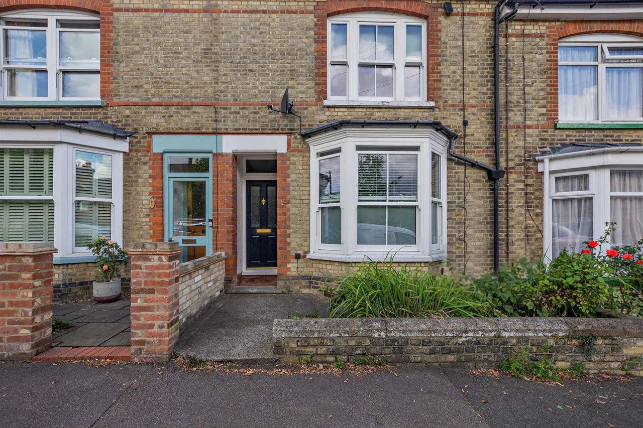 2 bed house for sale, Wharf Road, Maidstone