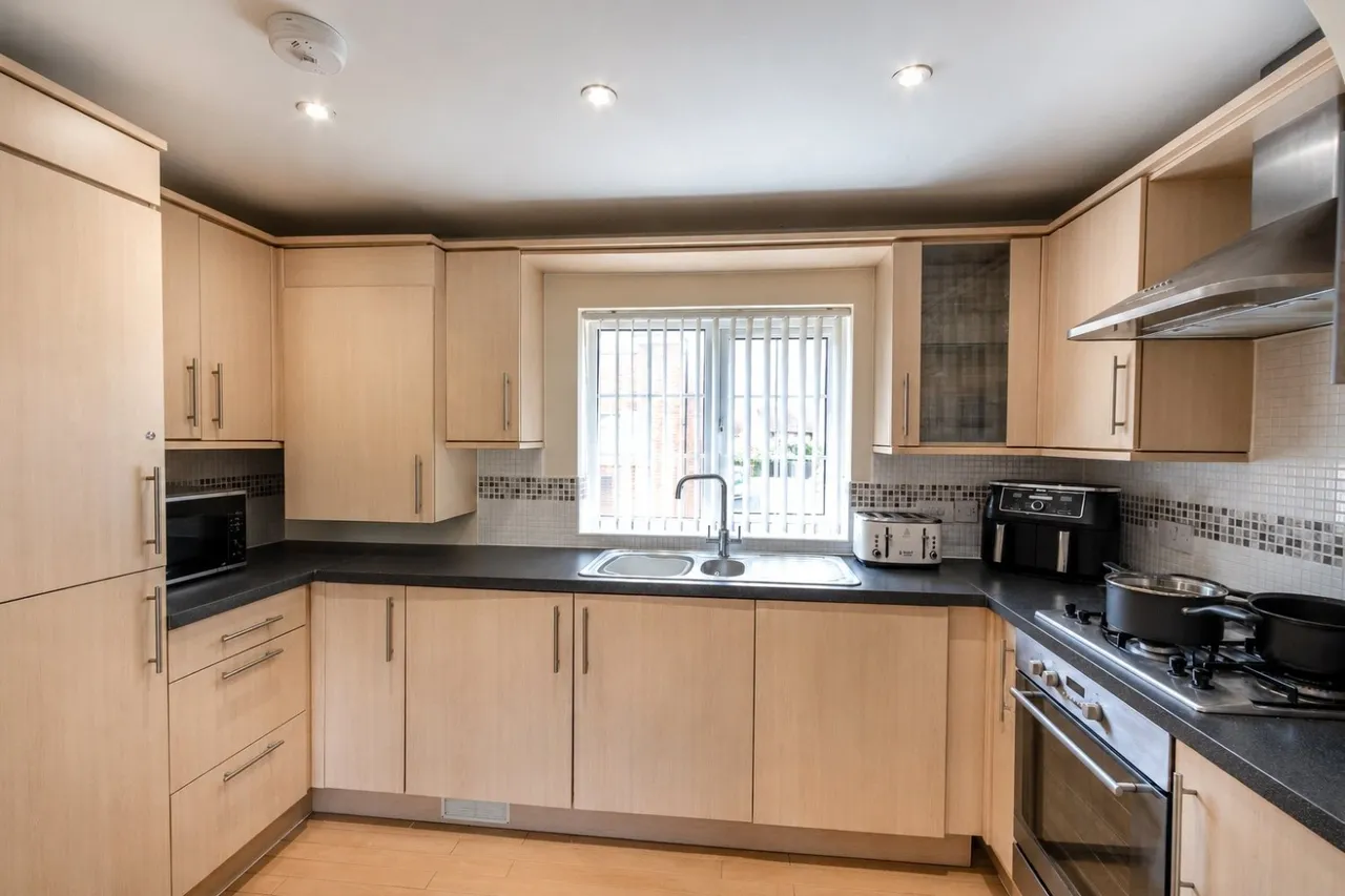 Irwin Road, Blyton, DN21, photo 2