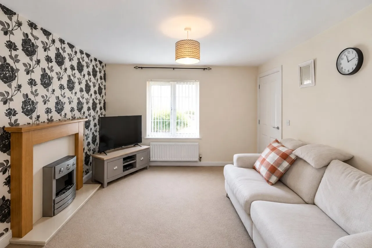 Irwin Road, Blyton, DN21, photo 3