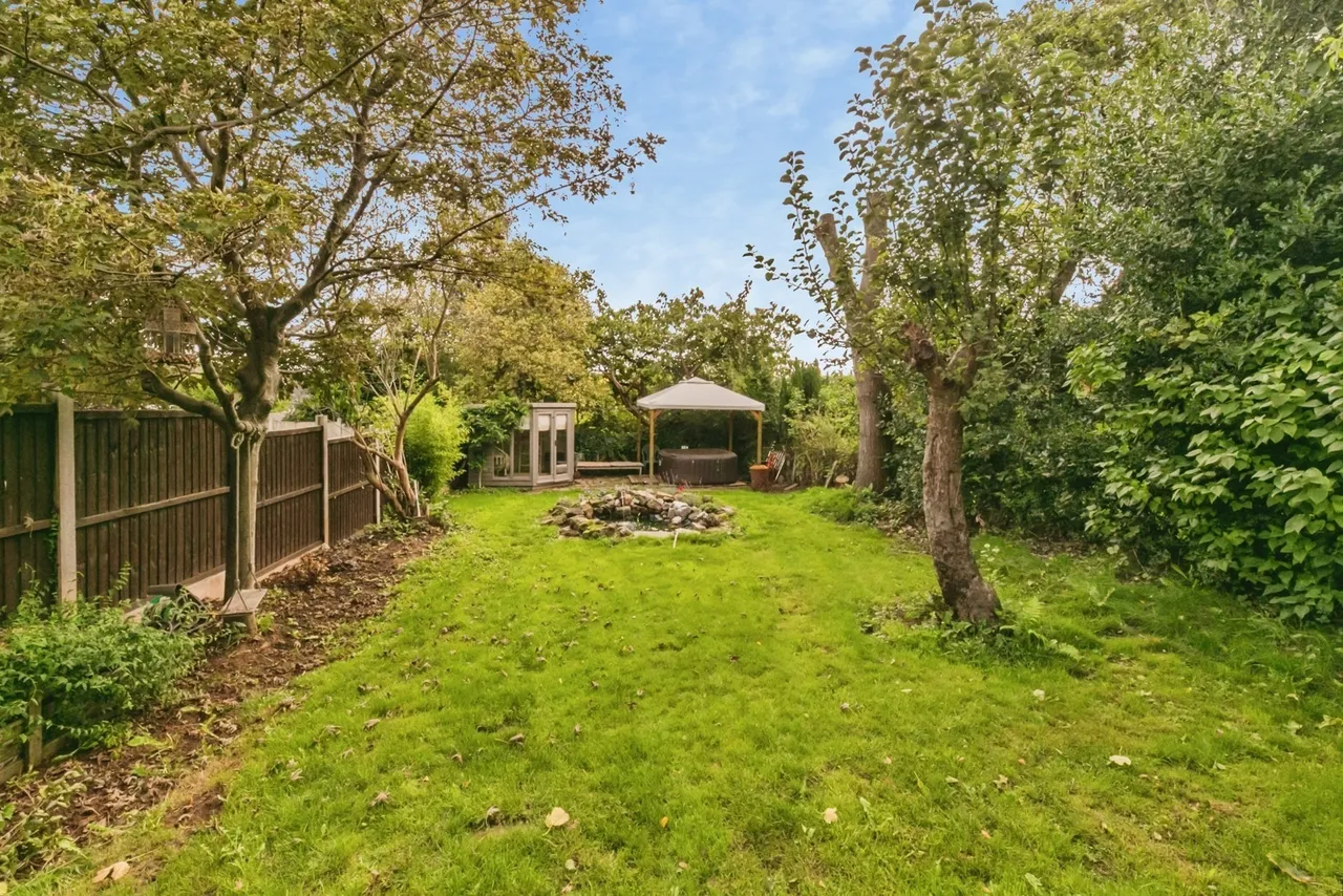 Lincoln Avenue, Newcastle, ST5, photo 29
