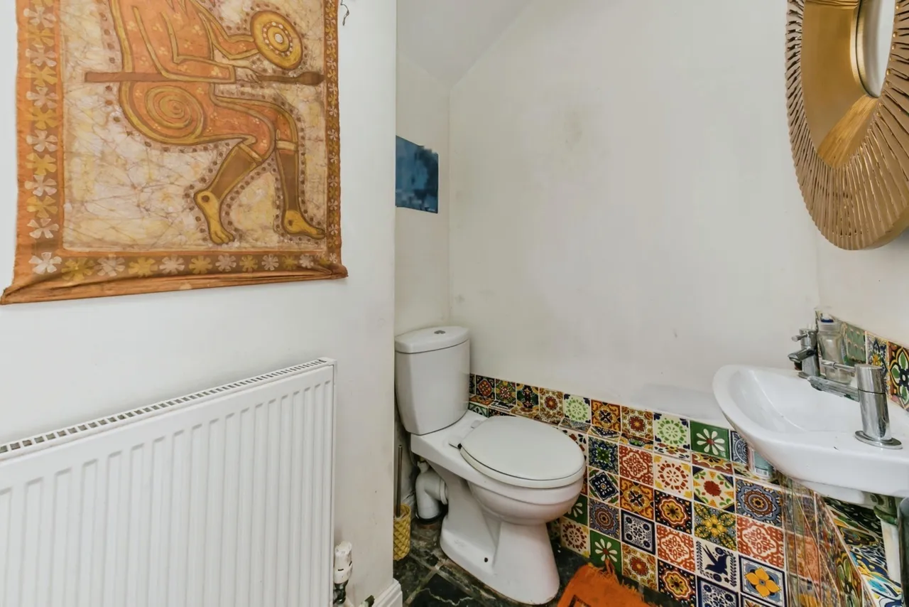 Lincoln Avenue, Newcastle, ST5, photo 14