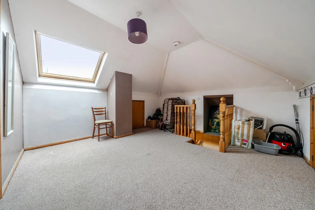 Haven Close, BR8, photo 17