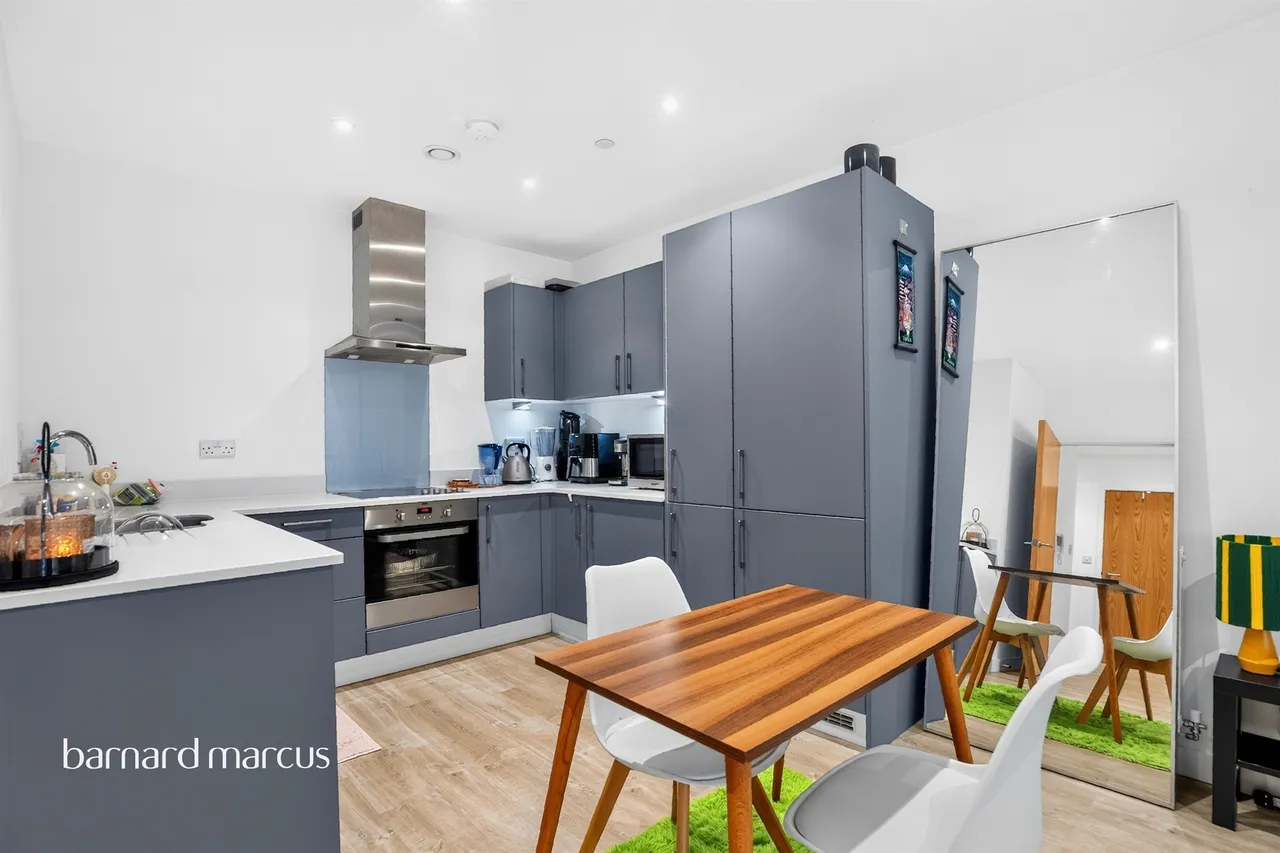 Cobden Walk, London, SE15, photo 10