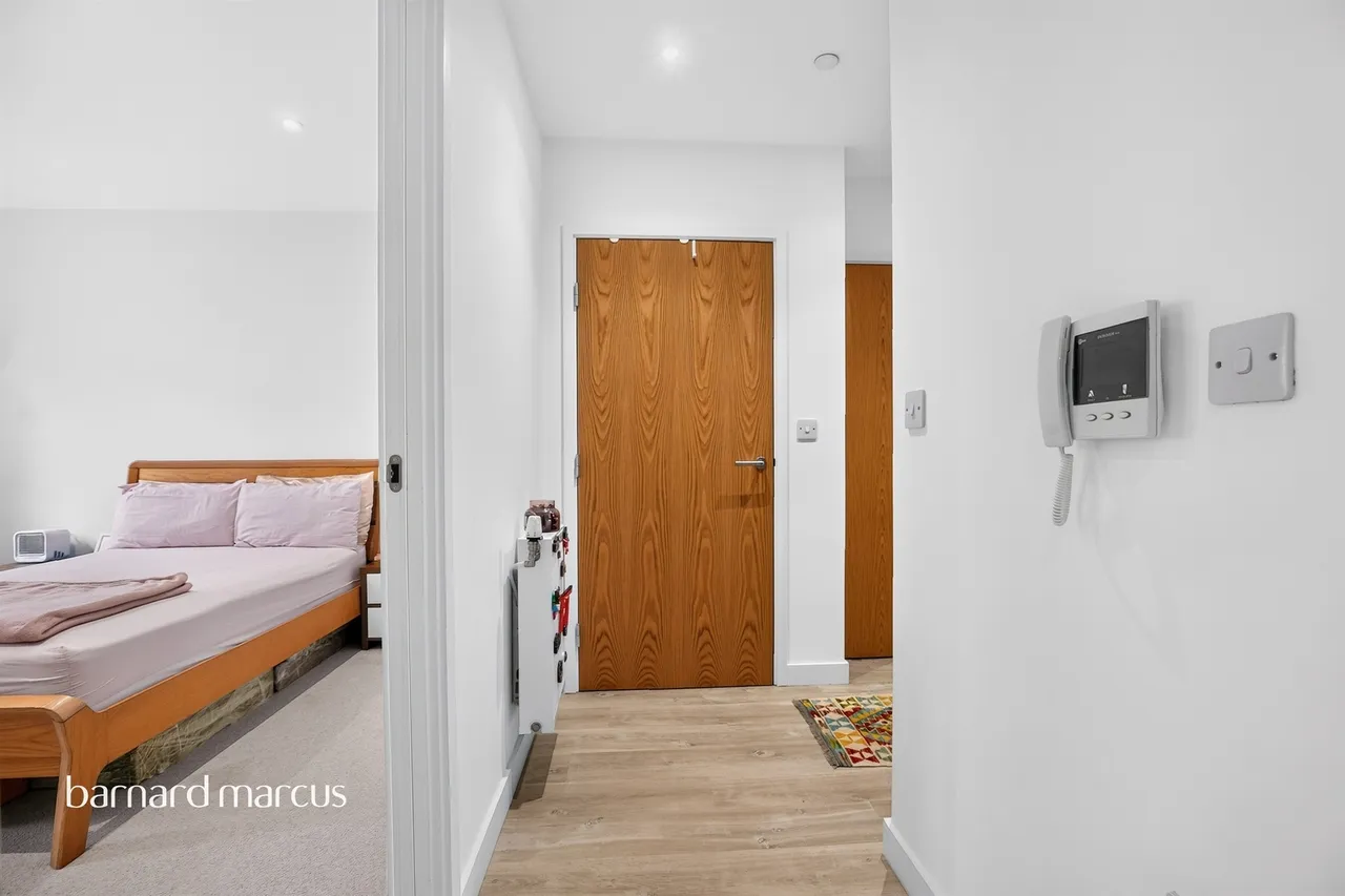 Cobden Walk, London, SE15, photo 11