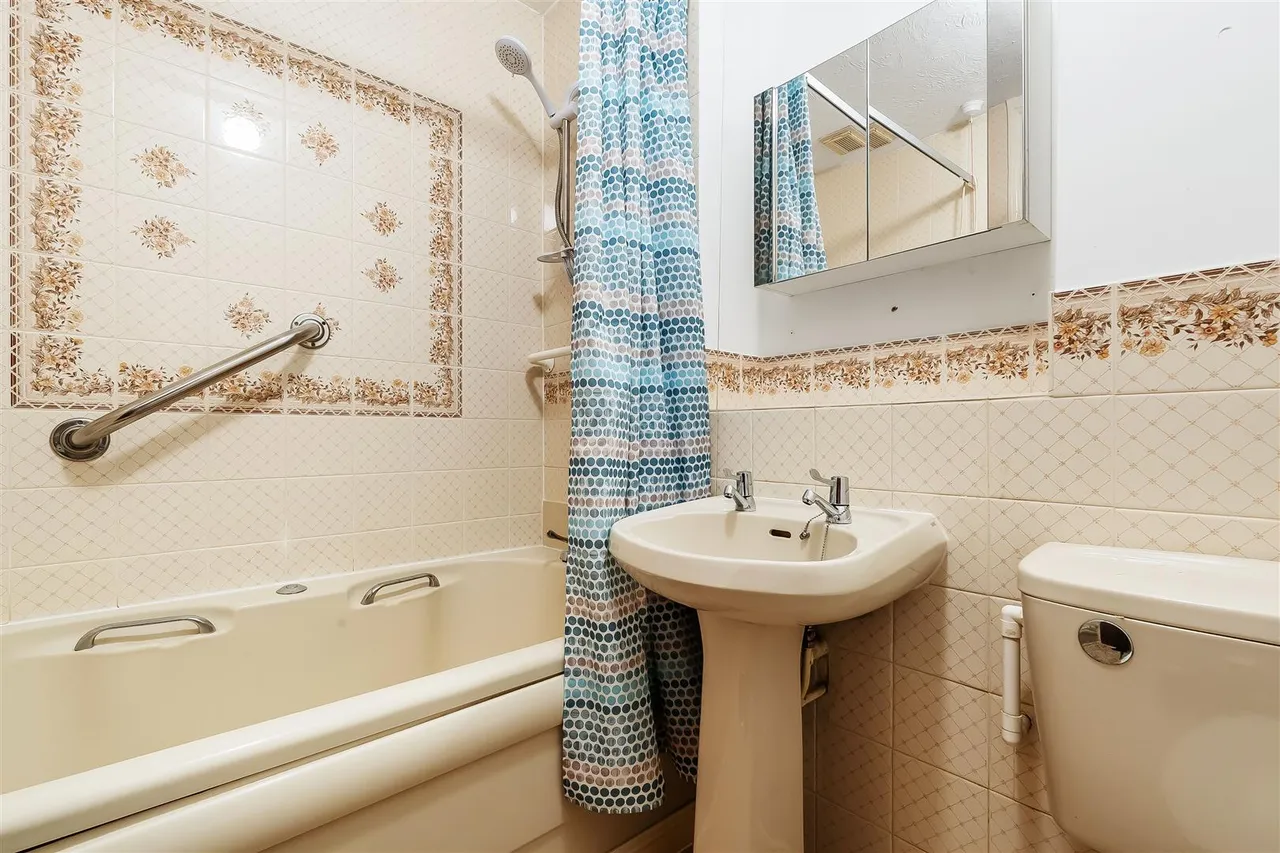 Belmont Road, Leatherhead, KT22, photo 6