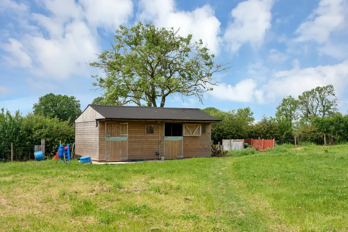 Marston Common, Marston Montgomery, DE6, photo 36