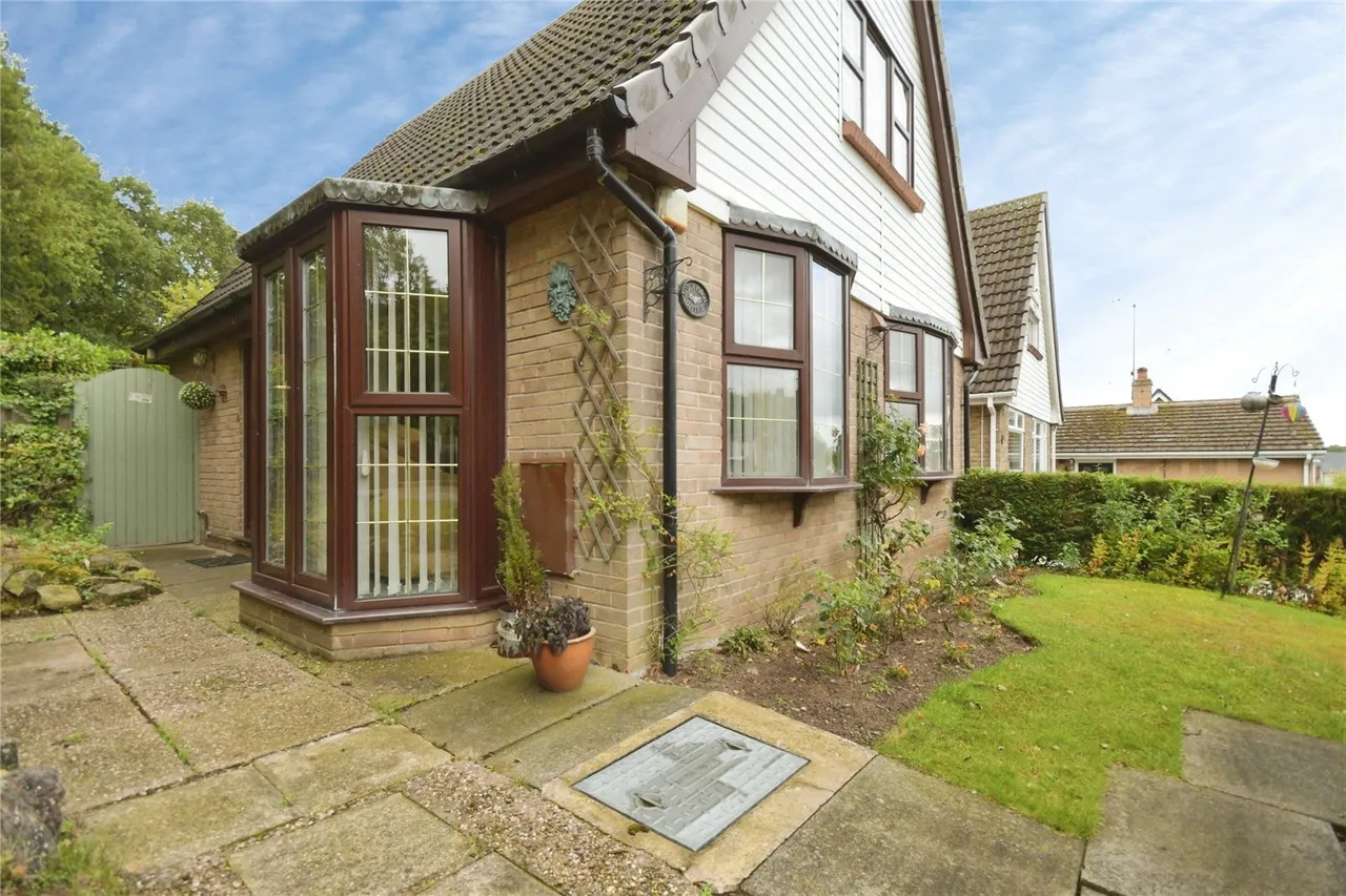 2 bed house for sale — Forest Rise, Warsop, Mansfield, Nottinghamshire, NG20