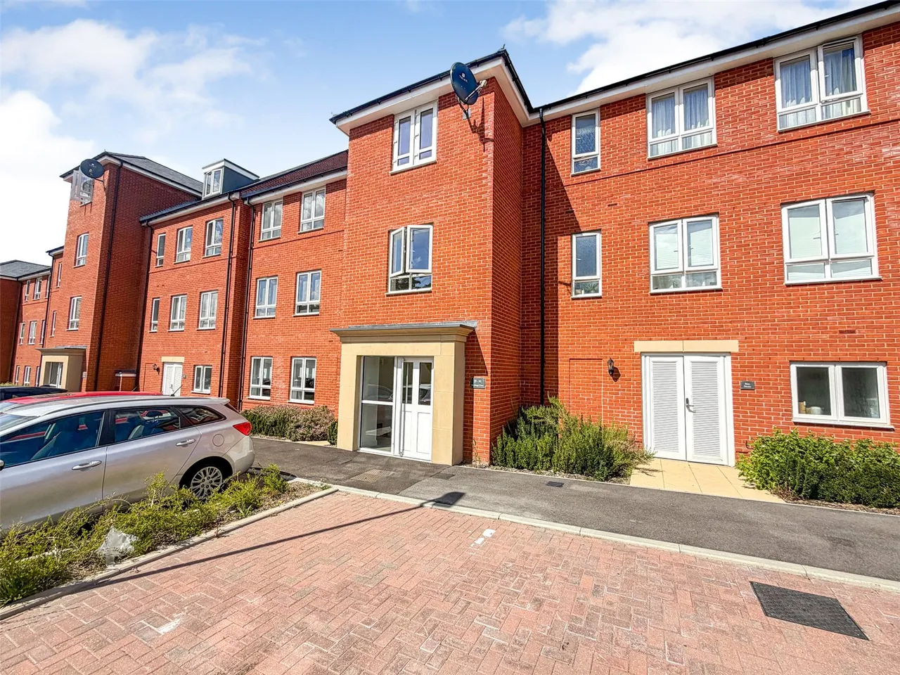 Hardinge Close, Wellesley, Aldershot, Hampshire, GU11 4FB, photo 14