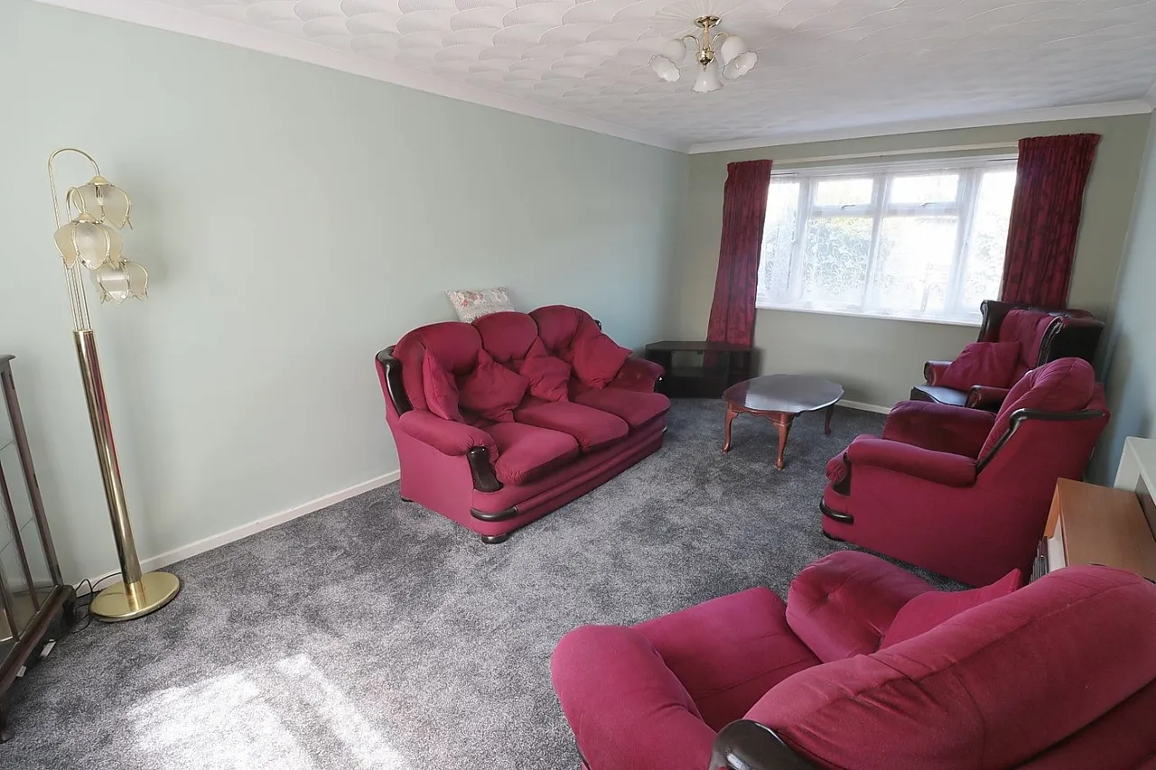 Milton Close, PE29, photo 14