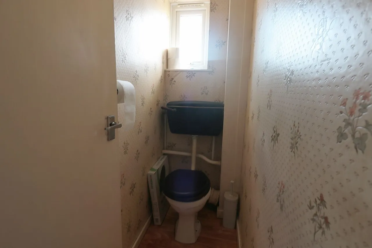 Milton Close, PE29, photo 8