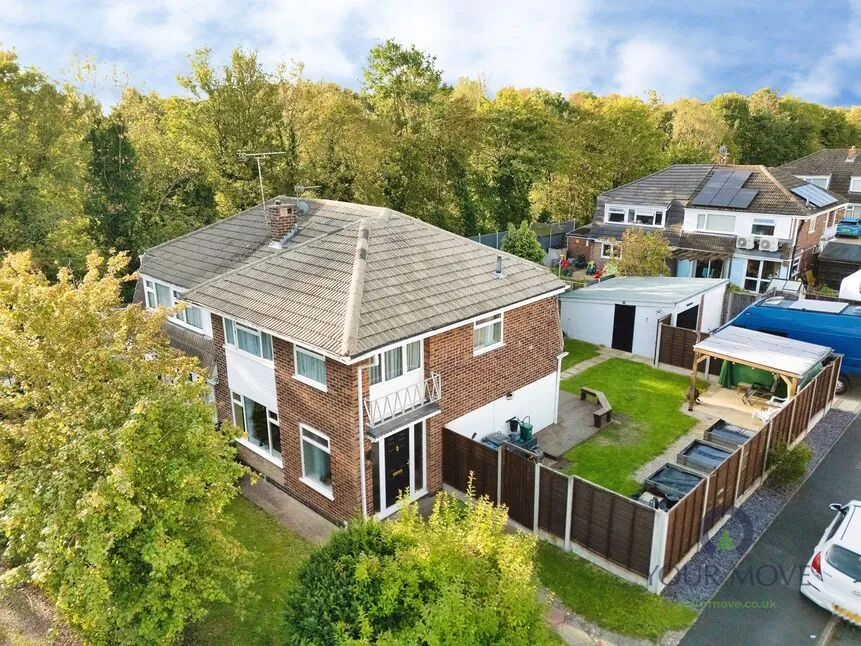 3 bed house for sale, Thornewill Drive, Stretton, DE13
