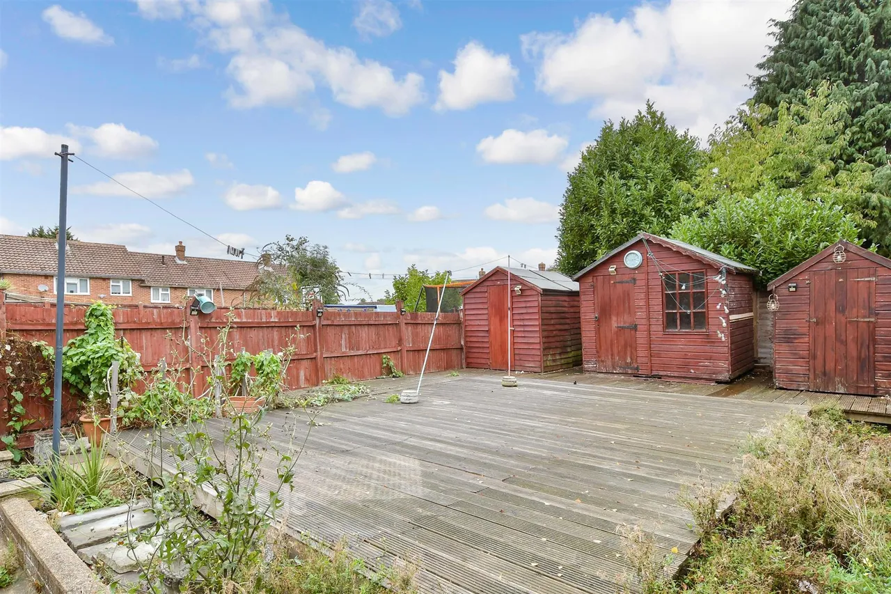 Sedge Crescent, Walderslade, ME5, photo 2