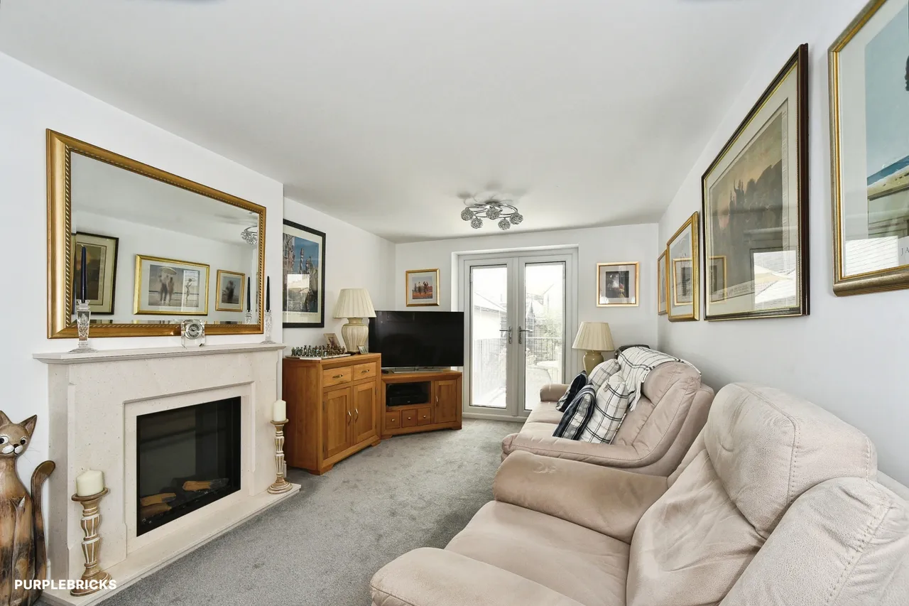 Blackford Drive, Calne, SN11, photo 7