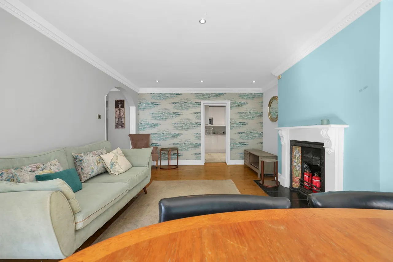 Christchurch Avenue, London, NW6, photo 19
