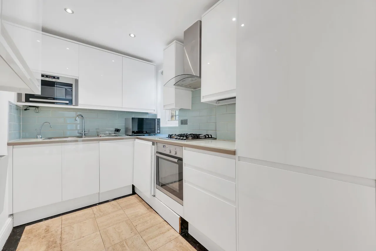Christchurch Avenue, London, NW6, photo 15