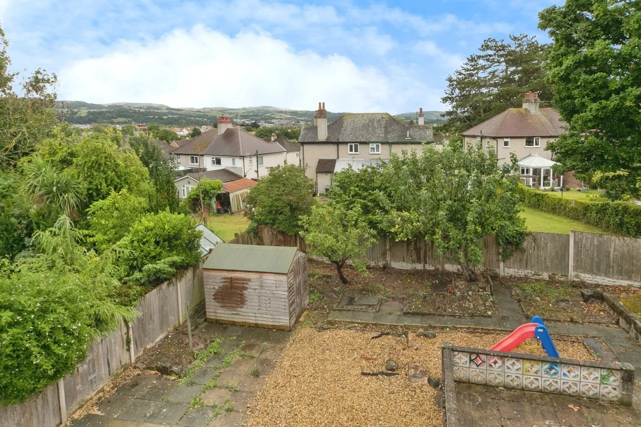 Tir Estyn, Deganwy, LL31, photo 15
