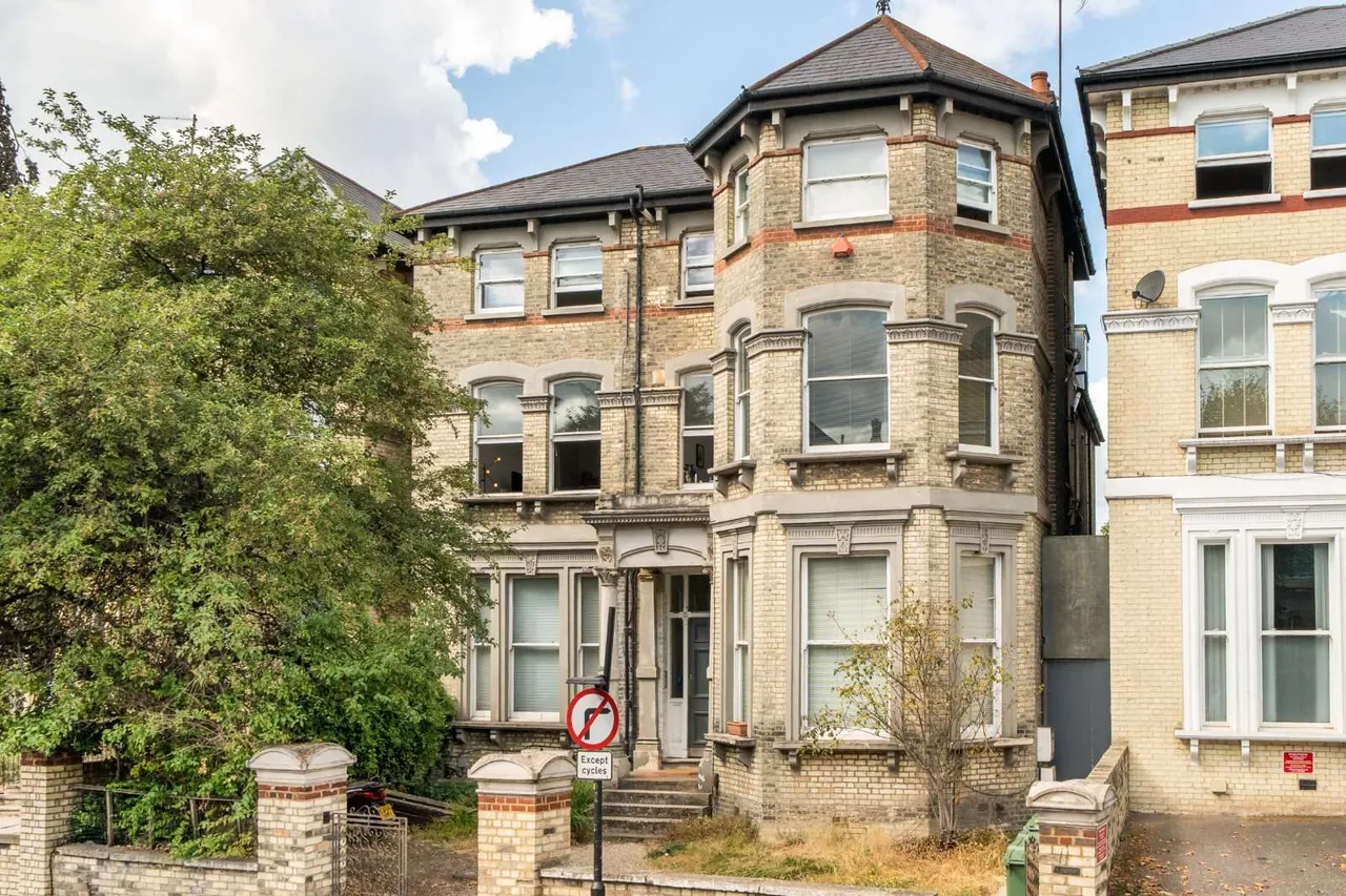 2 bed flat for sale — West End Lane, London, NW6 2LG
