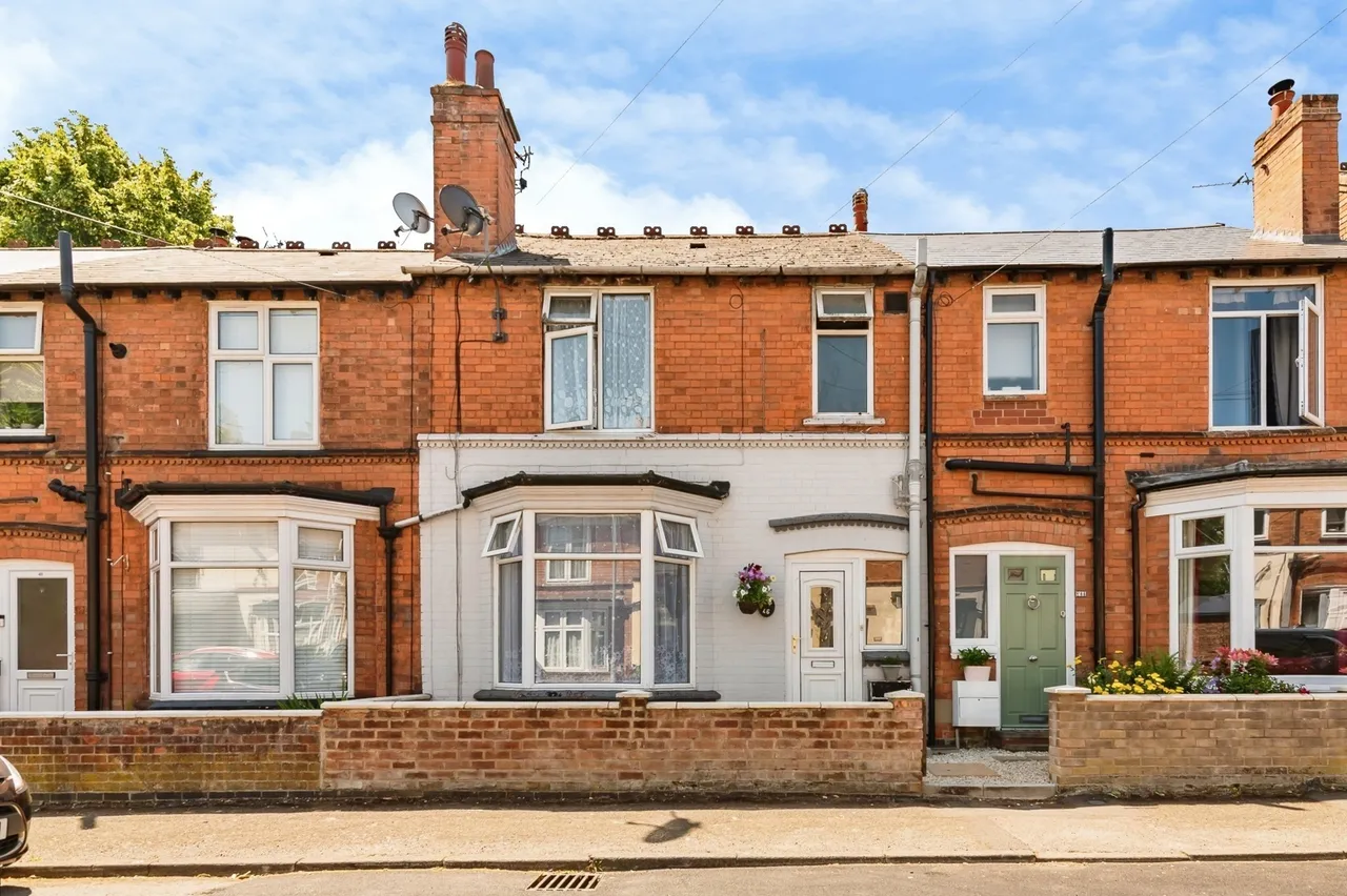 3 bed house for sale — Willow Road, Carlton, Nottingham, Nottinghamshire, NG4
