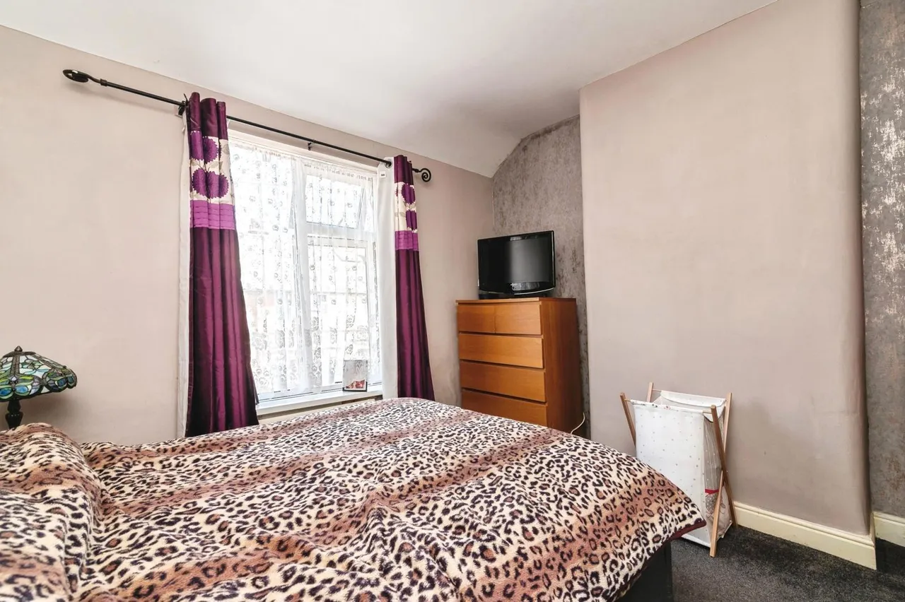 Willow Road, Carlton, Nottingham, Nottinghamshire, NG4, photo 9