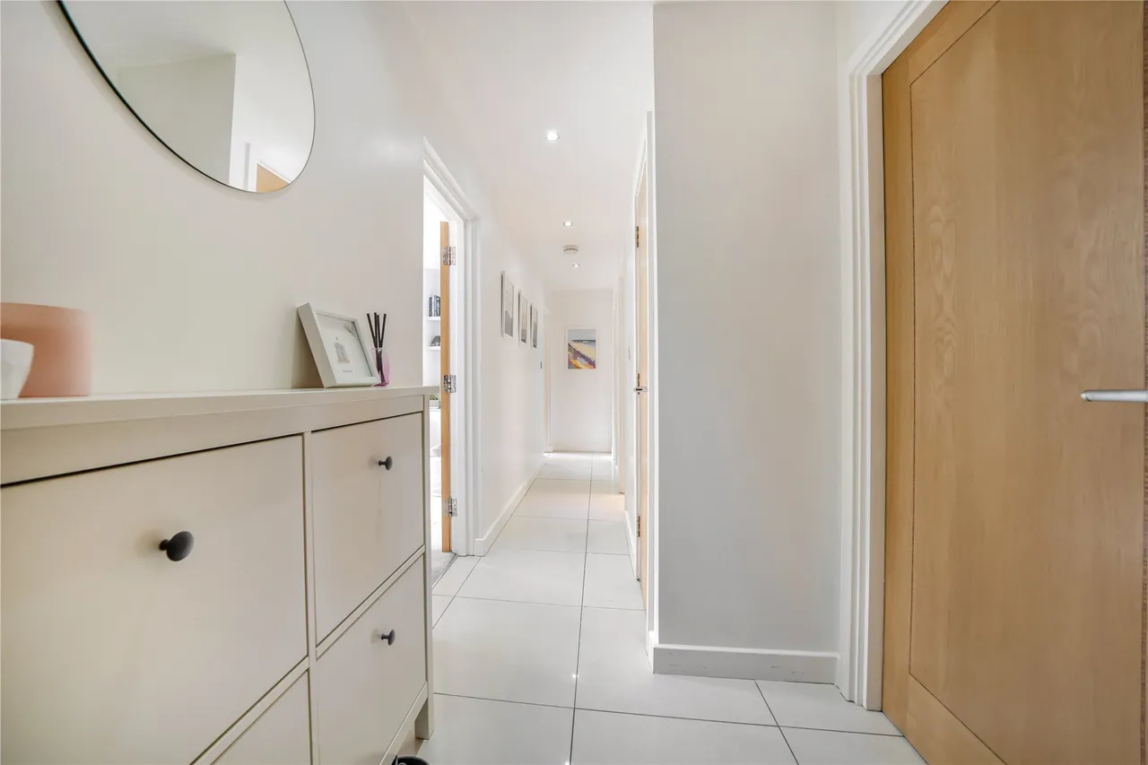 Tweedy Road, Bromley, BR1, photo 10
