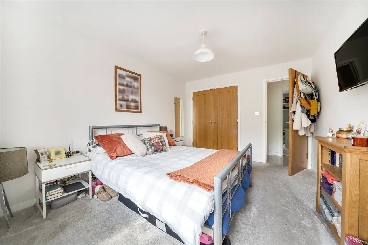 Tweedy Road, Bromley, BR1, photo 9