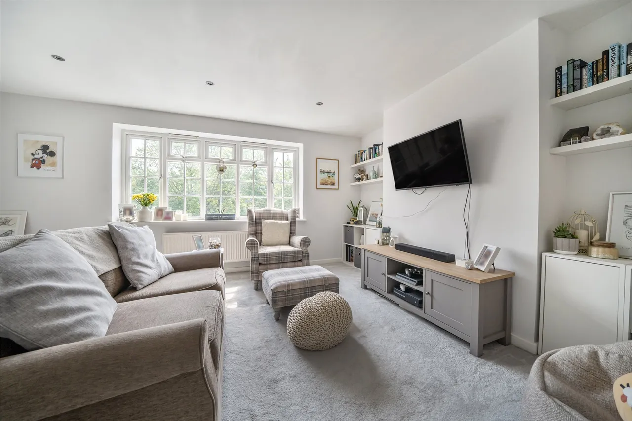 Tweedy Road, Bromley, BR1, photo 11