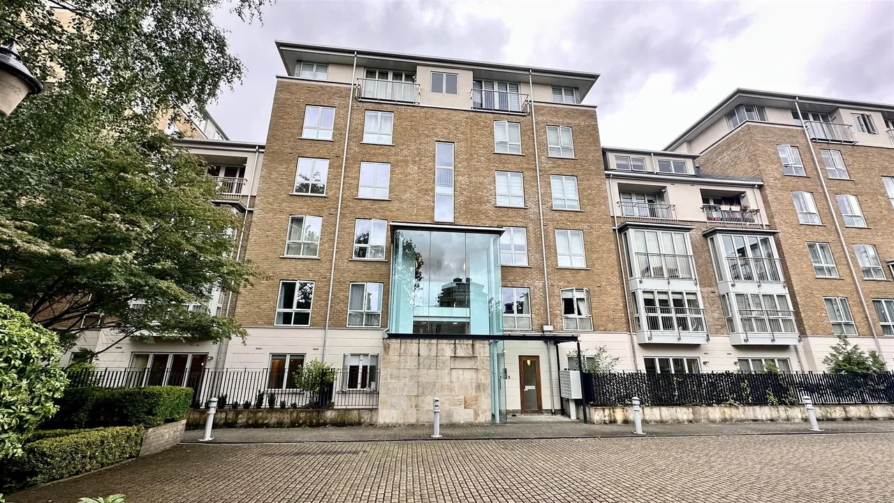 Larch Court, Admiral Walk, London, W9 3UA, photo 9