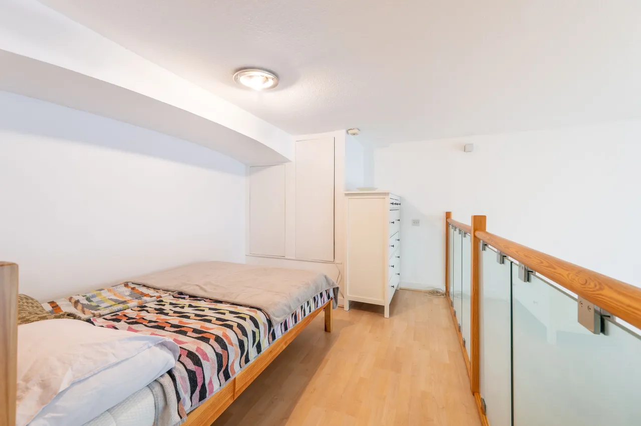 Flat 2, 12 Westbourne Terrace, London, photo 8