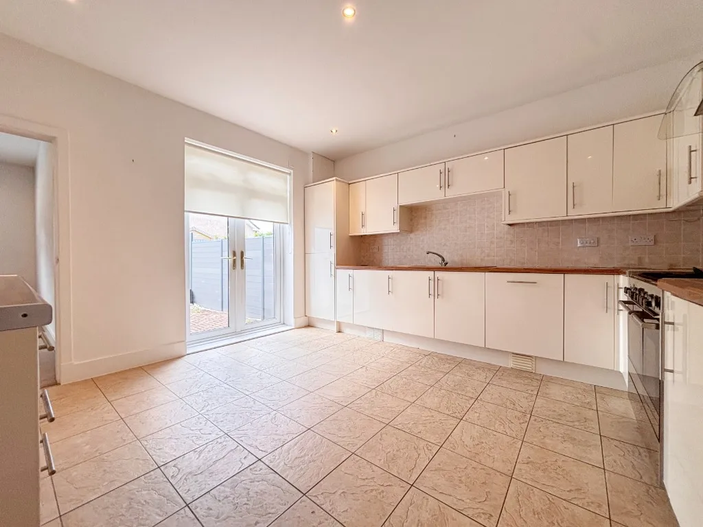Dunlop Crescent, South Lanarkshire, Bothwell, G71 8SG, photo 4
