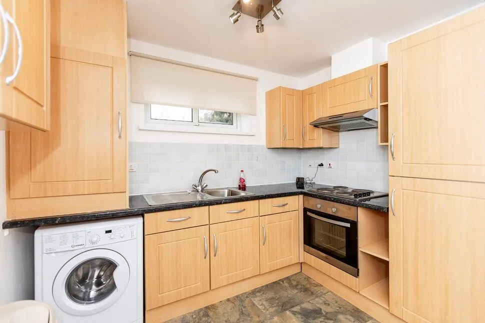 Aire Street, Knottingley, West Yorkshire, WF11, photo 2