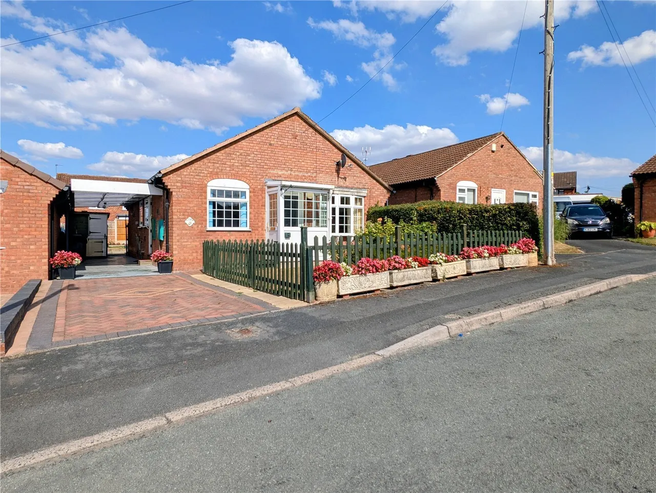 2 bed house for sale, Hook Farm Road, Bridgnorth