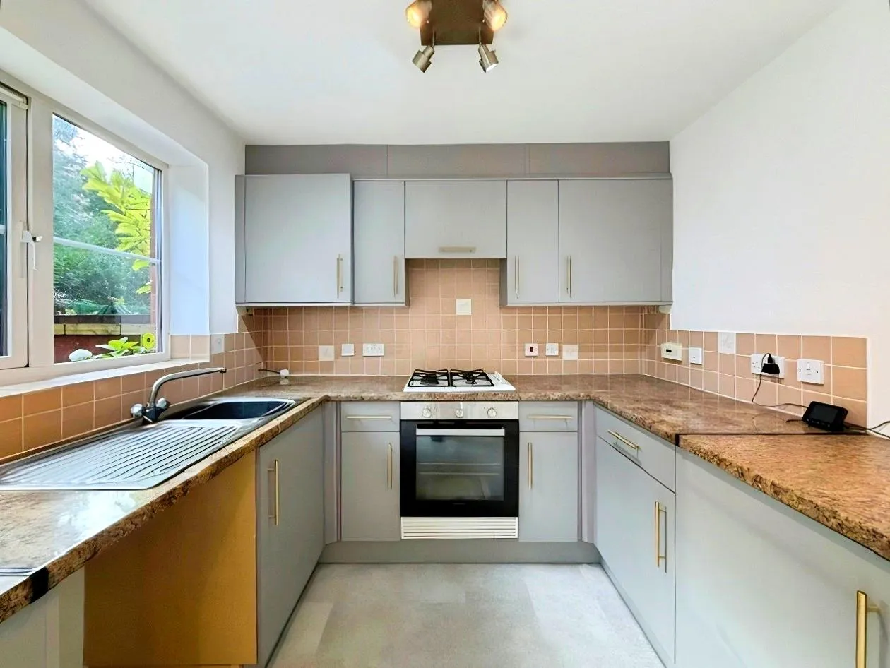 Llys Ael Y Bryn, Birchgrove, SA7, photo 2