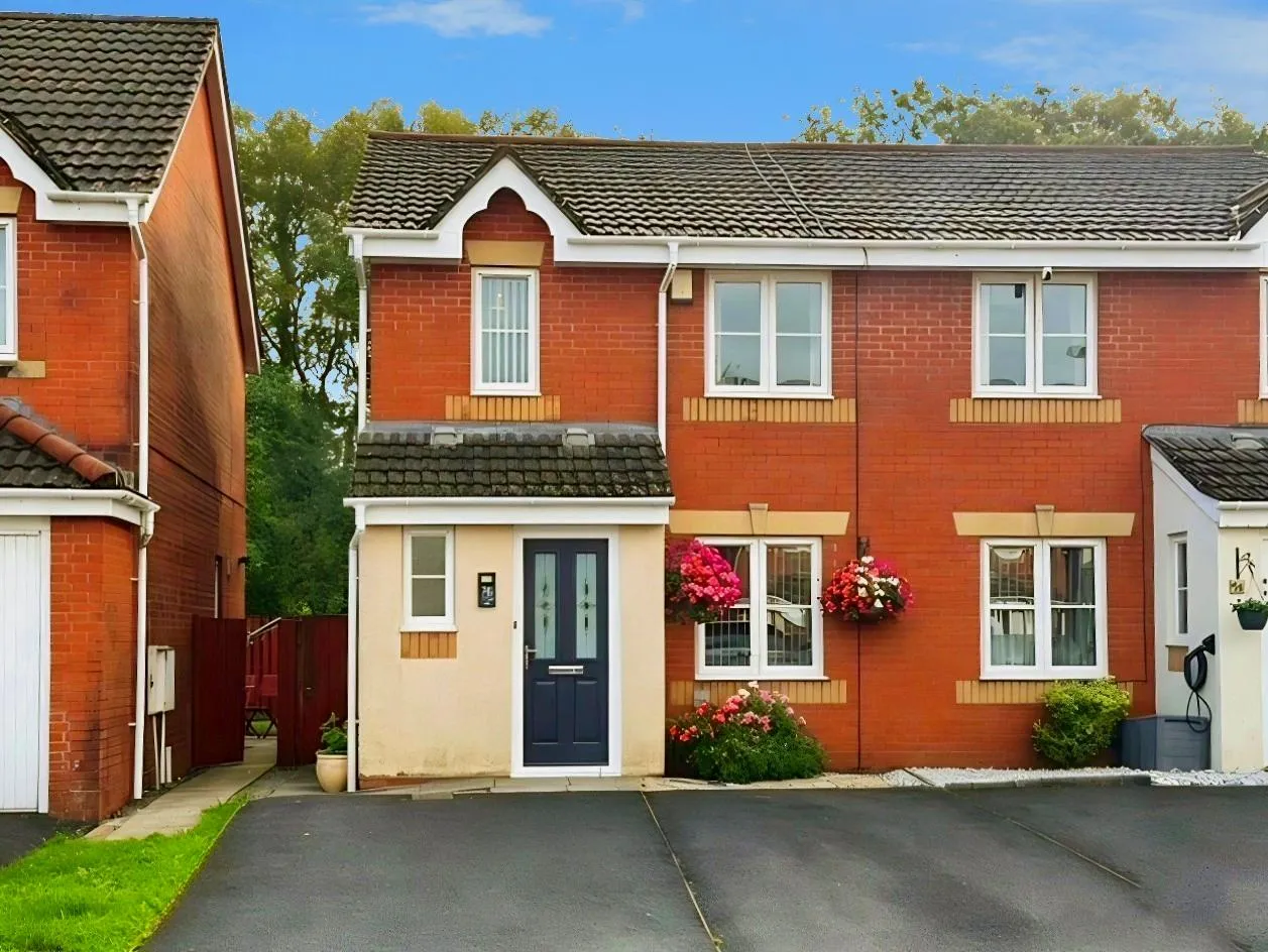 3 bed house for sale, Llys Ael Y Bryn, Birchgrove, SA7