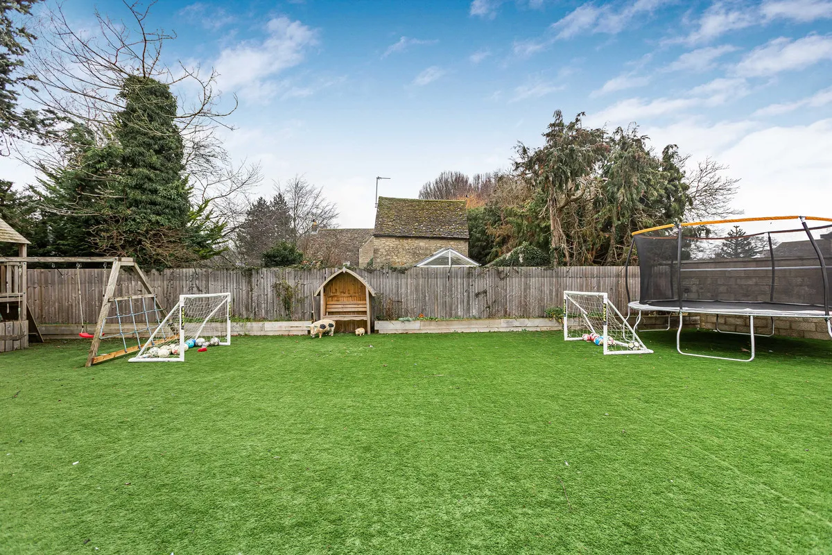 Brasenose Drive, Kidlington, photo 24