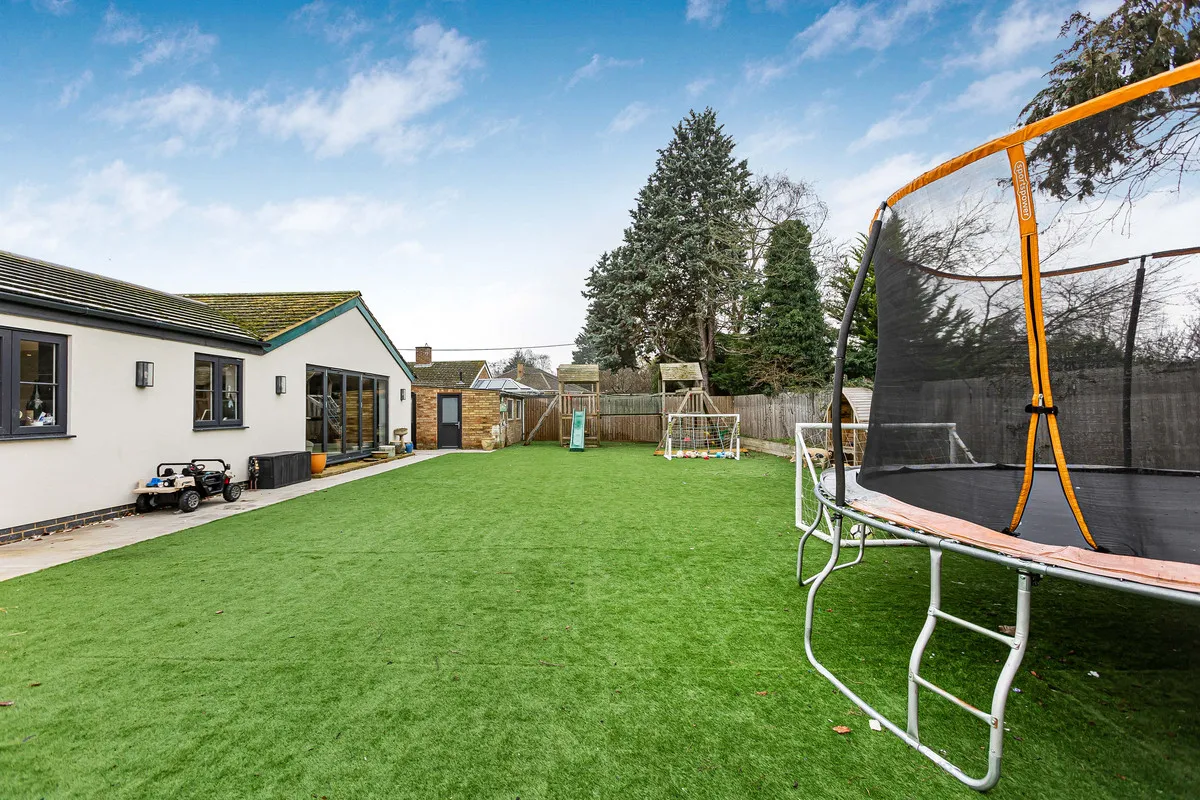 Brasenose Drive, Kidlington, photo 22