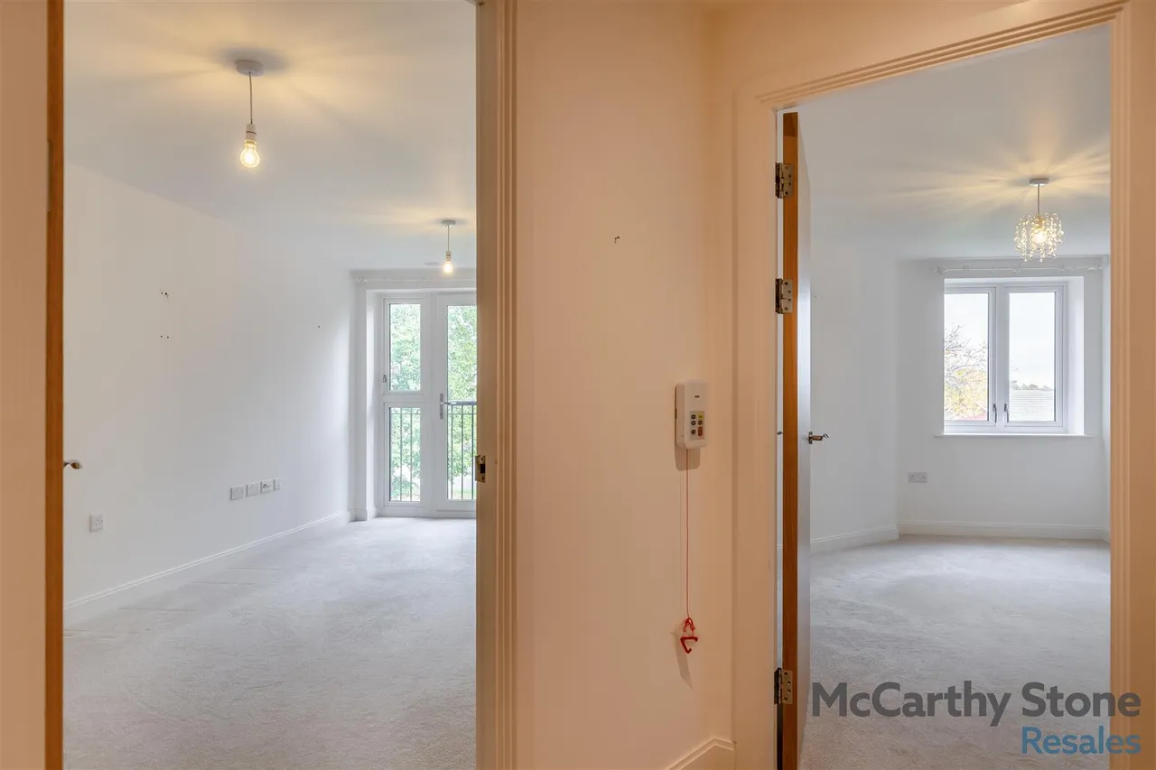 High View, Bedford, MK41, photo 12