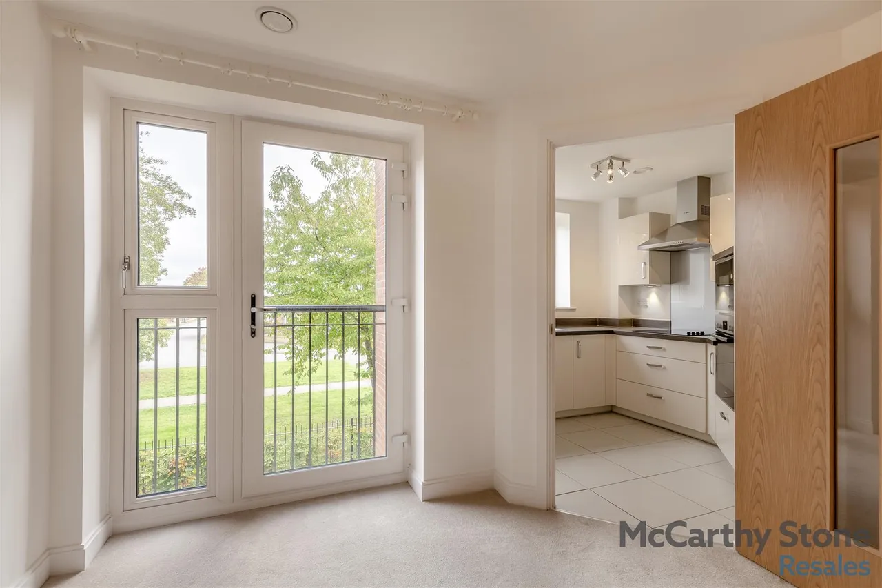 High View, Bedford, MK41, photo 3