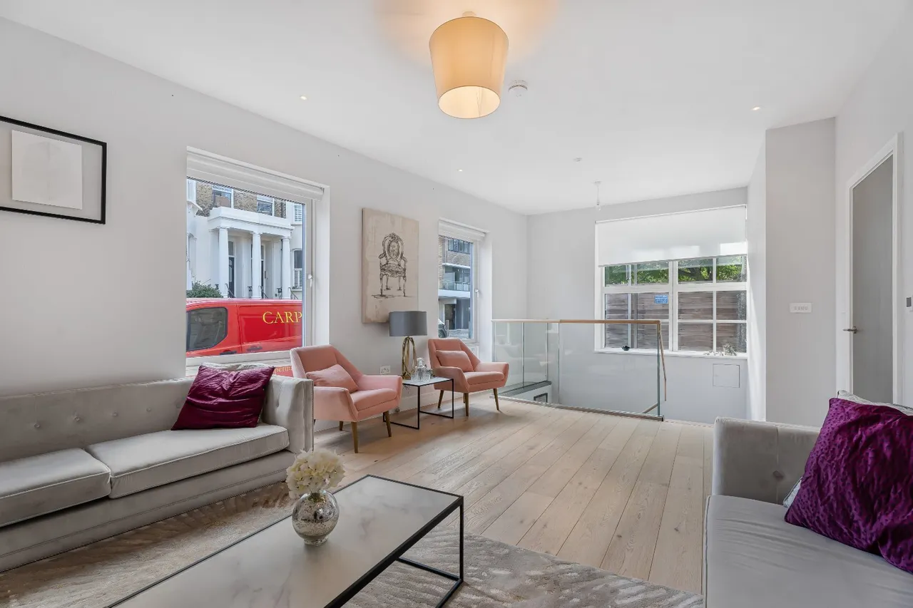 Avery Walk, London, SW11, photo 8