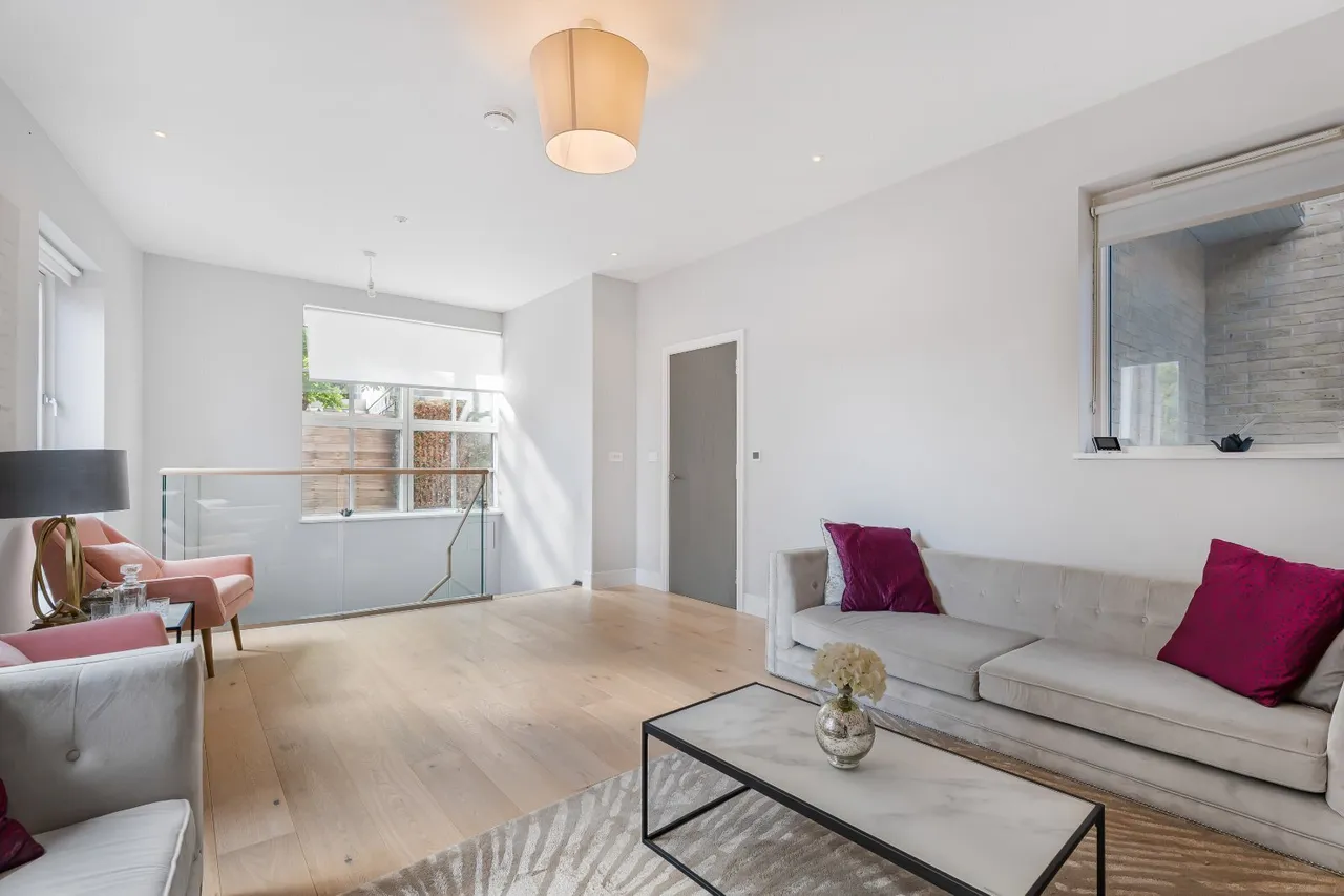 Avery Walk, London, SW11, photo 9