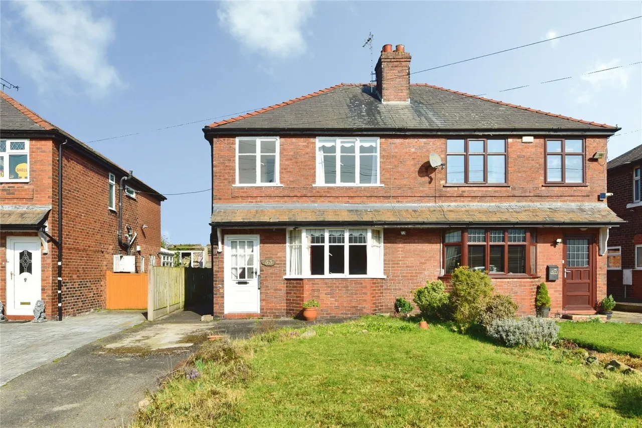 3 bed house for sale — Elton Road, Sandbach, Cheshire, CW11