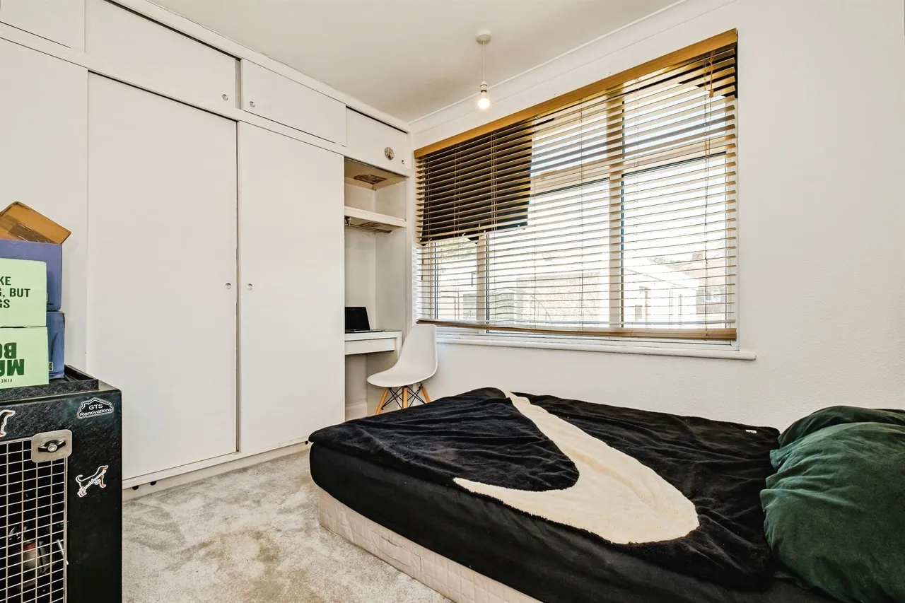 Downside Avenue, Worthing, BN14, photo 12