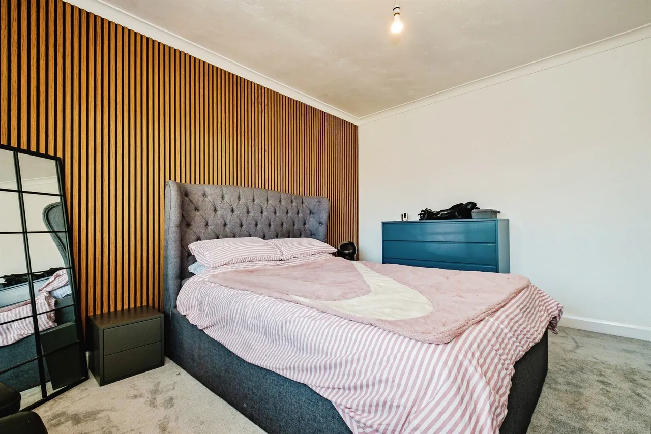Downside Avenue, Worthing, BN14, photo 15