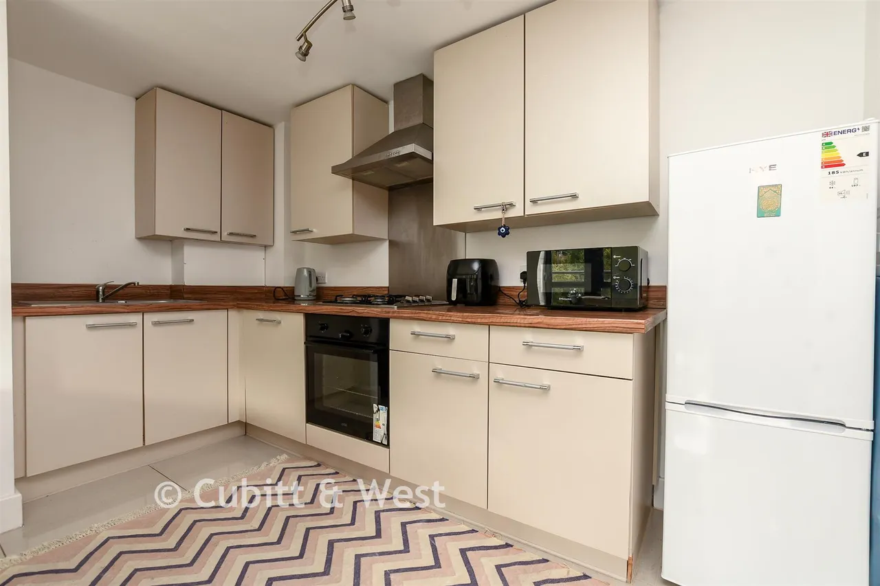Croydon Road, Caterham, CR3, photo 3