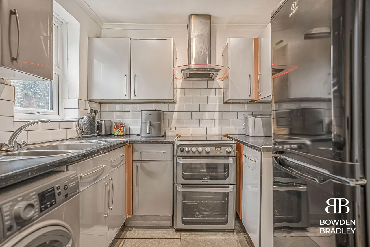 Empress Avenue, Ilford, IG1, photo 4