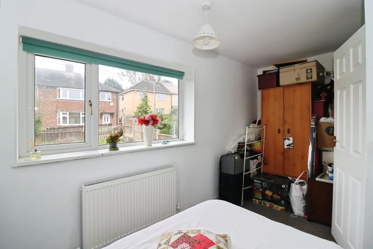 Springfield Crescent, Bolsover, S44, photo 7